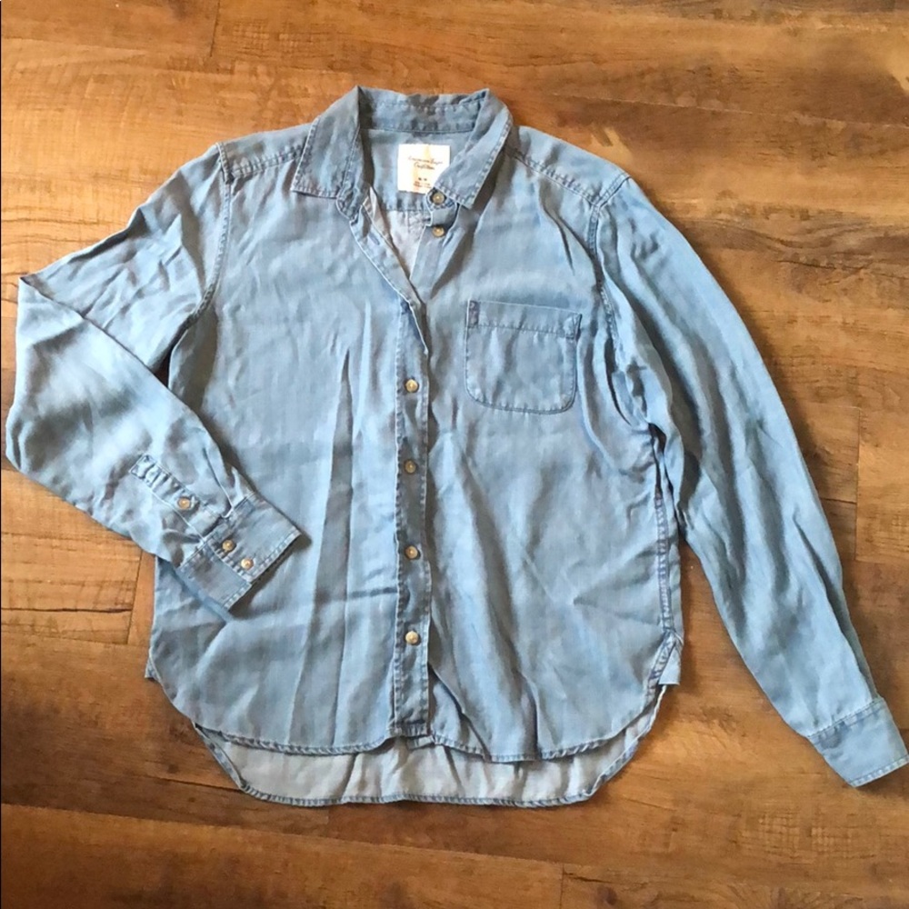 American Eagle denim button down